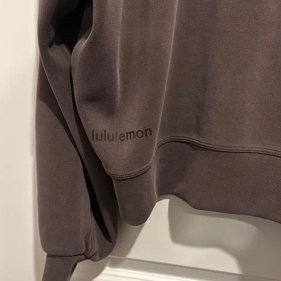 Women's Lululemon Softstreme Cropped Casual Brown Top - Picture 2 of 4